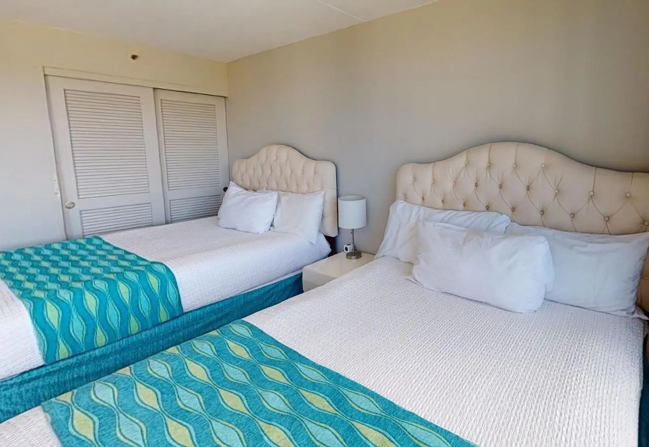 Sleek & Modern 32Nd Floor Condo At The Waikiki Banyan - Free Parking! Condo Honolulu 0*,